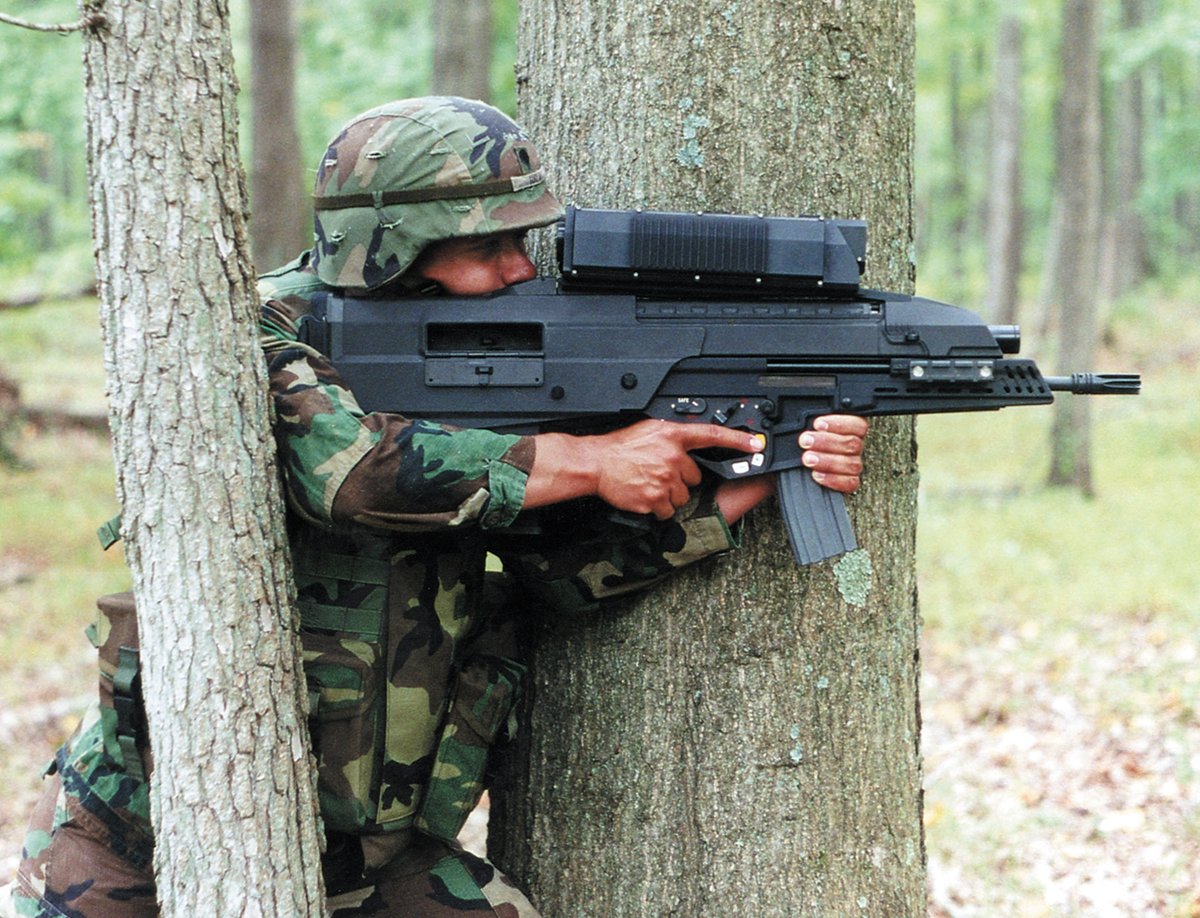 Фотография солдат автомат военные Солдаты Автоматы автоматом Армия