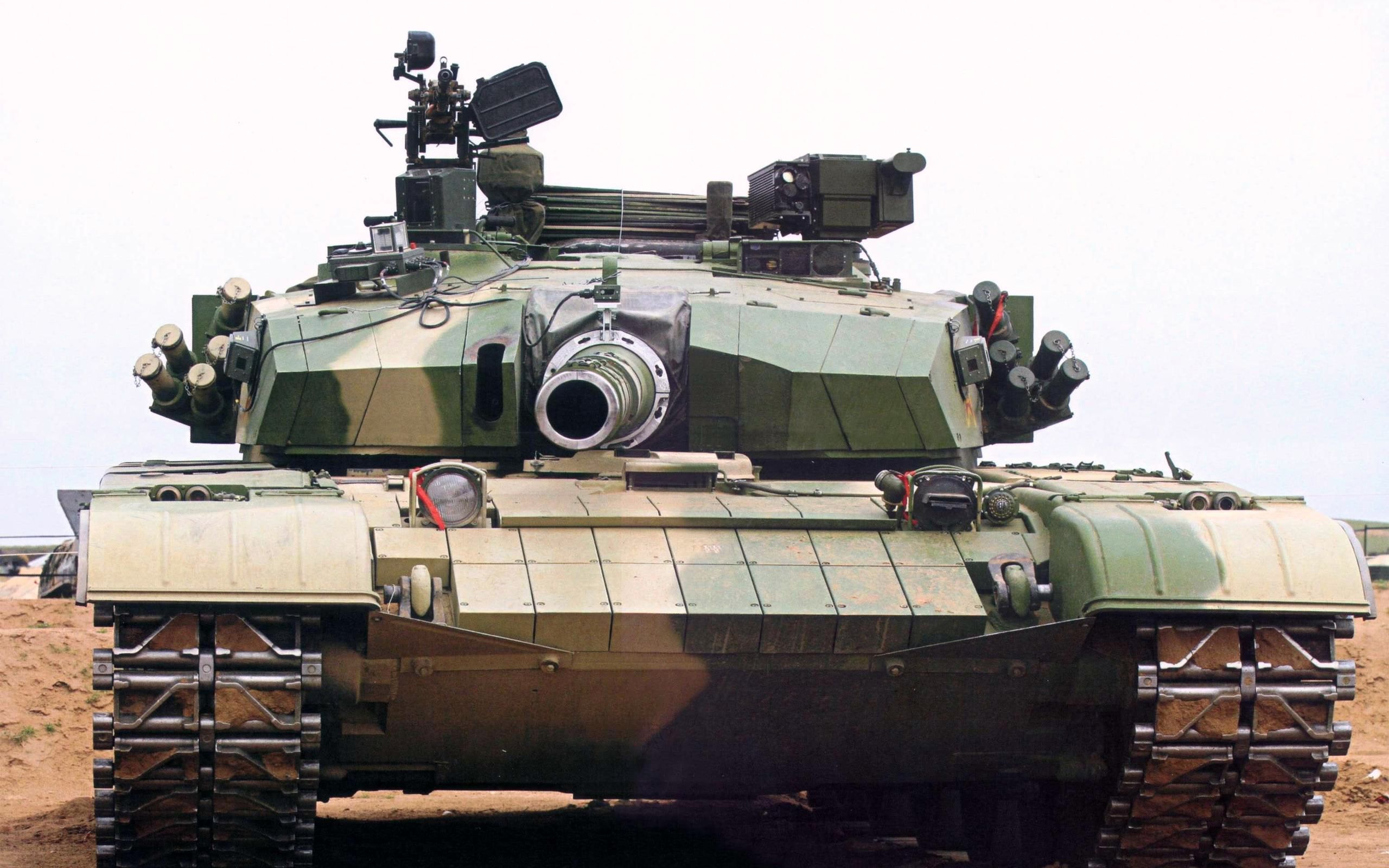 военный танк без смс
