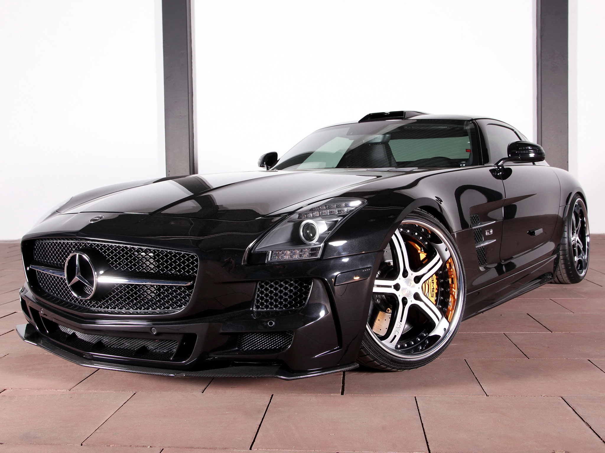 шикарная Mercedes sls загрузить