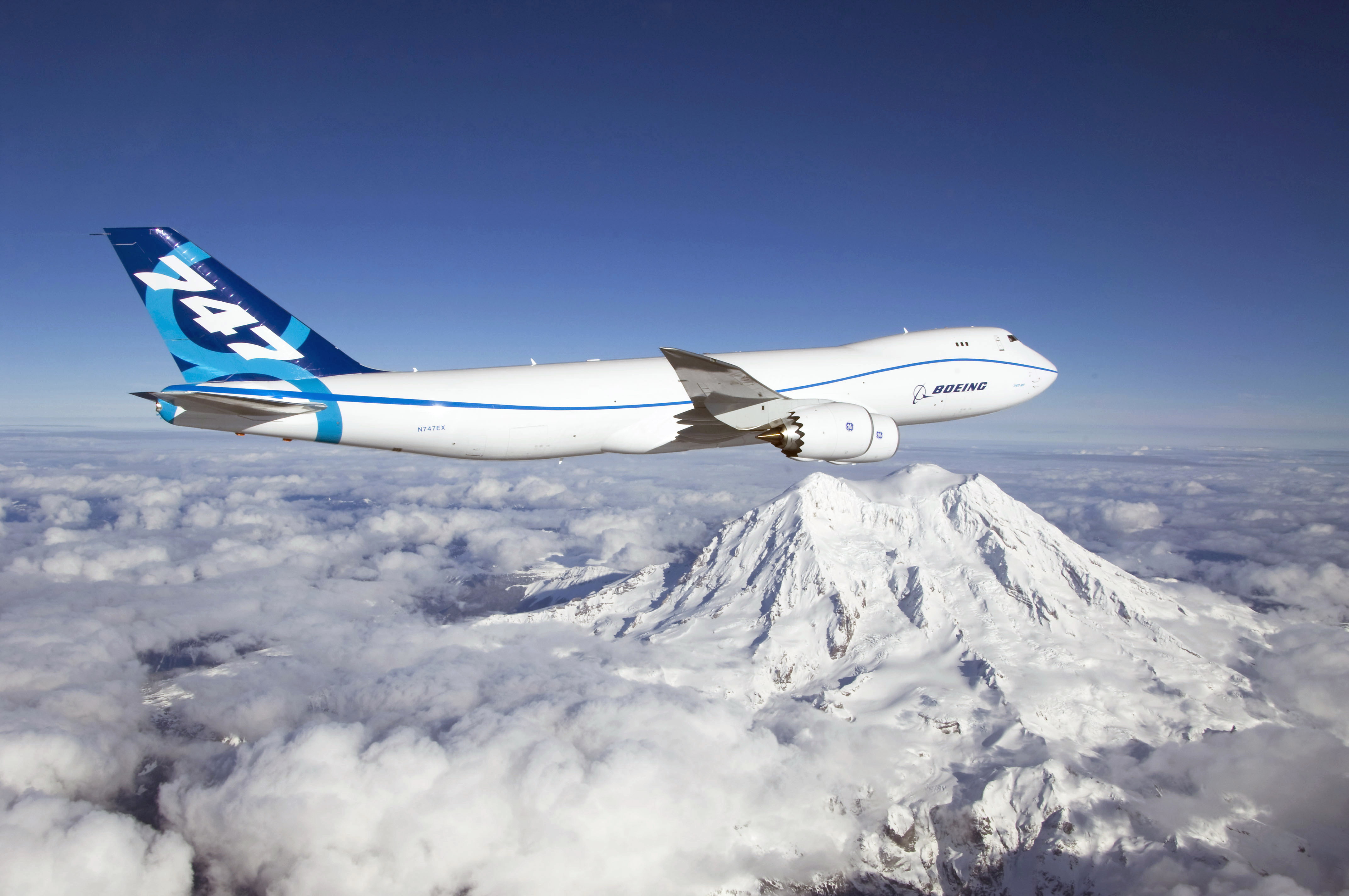 Пассажирский Боинг 747