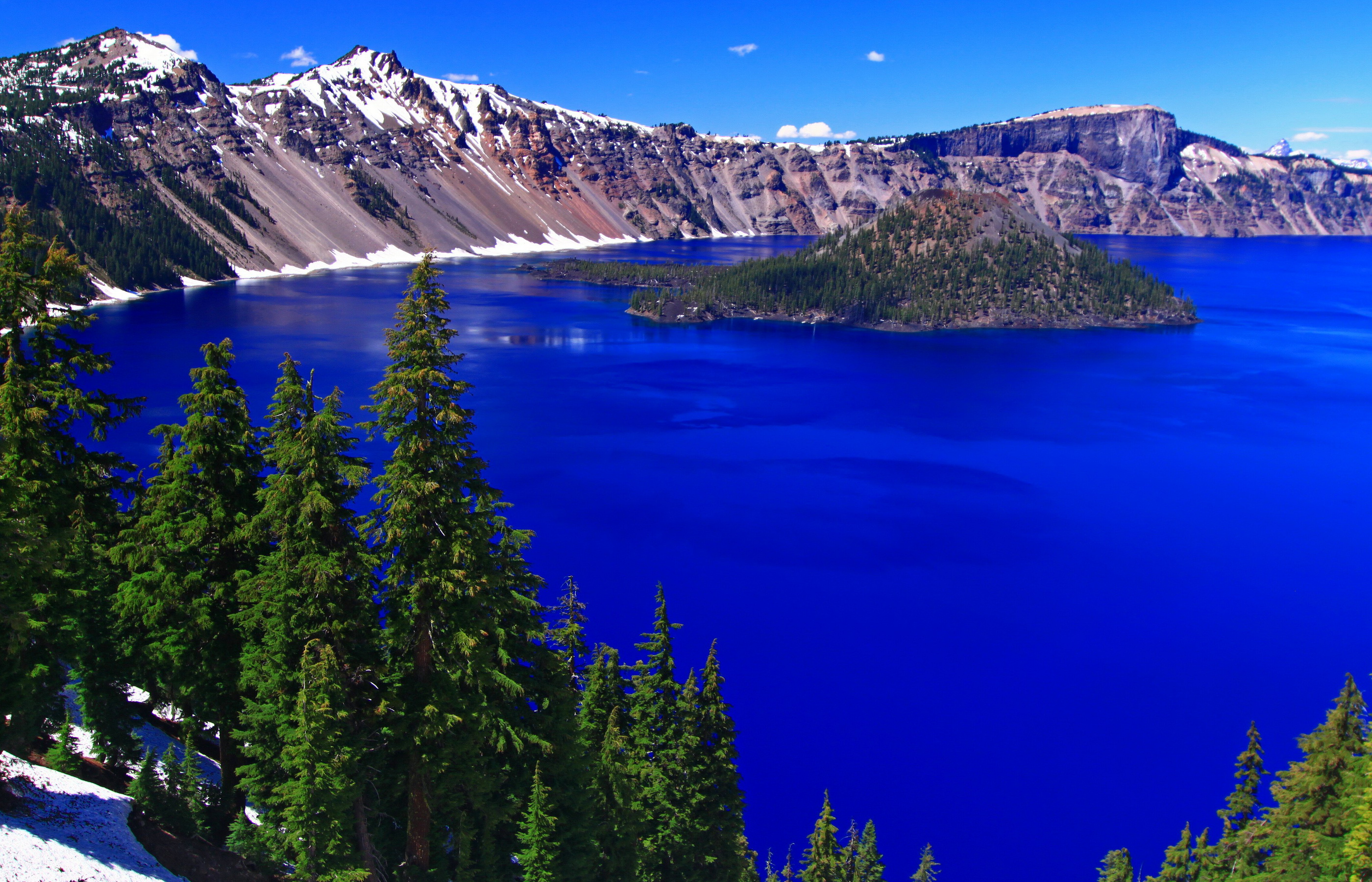 Озера планеты. Озеро Крейтер, Орегон, США. Кратерное озеро в Орегоне. Озеро Крейтер, штат Орегон. Национальный парк озеро Крейтер.