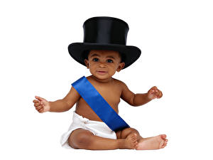 Фотография Мальчишки Шляпы Ленточка Взгляд ребёнок
