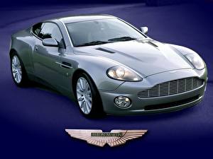 Картинки Aston Martin автомобиль