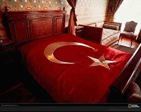 Фотография Интерьер Турция Кровать Спальня Флаг