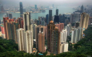 Обои для рабочего стола Небоскребы Китай Гонконг Дома Мегаполис Сверху город