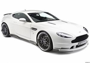 Фотографии Aston Martin