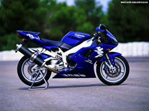 Картинка Спортбайк Yamaha