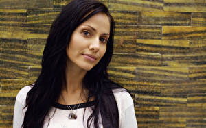 Картинка Натали Имбрулья Музыка