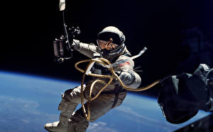 Картинки Космонавты