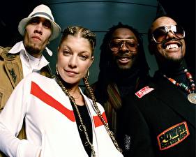 Обои The Black Eyed Peas Музыка