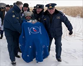 Обои Космонавт