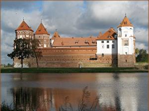Картинки Замок Белоруссия город