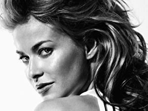 Фотографии Кармен Электра