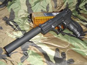 Фотография Пистолеты Глушитель (оружейный) Walther P22 военные