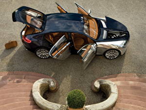 Фотографии BUGATTI