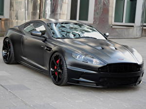 Фото Aston Martin