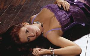 Обои для рабочего стола Amy Nuttall Платье молодые женщины