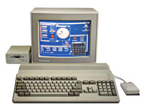 Фотографии Клавиатура Монитор Amiga 500 Компьютеры