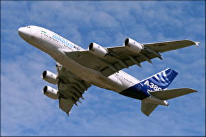 Фотография Самолеты Пассажирские Самолеты Эйрбас Airbus-a380 Авиация