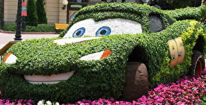 Фото Много Франция Тачки Парк Walt Disney Цветы Автомобили
