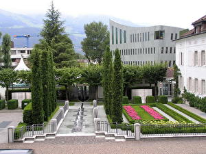Фотография Ландшафтный дизайн Vaduz.Liechtenstein город