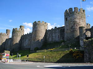 Обои для рабочего стола Замок Уэльс Conwy Castle город