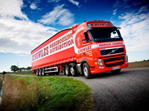 Фото Грузовики Вольво автомобиль