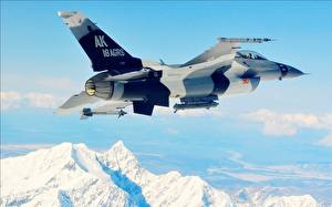 Картинка Самолеты Истребители F-16 Fighting Falcon Авиация