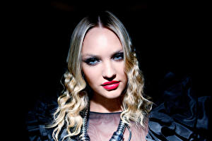 Фото Candice Swanepoel