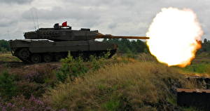 Фотография Танки Леопард 2 Выстрел Leopard 2