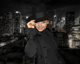 Фото Miranda Kerr Шляпы