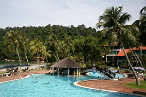 Картинки Курорты Плавательный бассейн Малайзия Перак Lumut Города