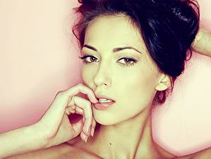 Обои Анна Сбитная девушка