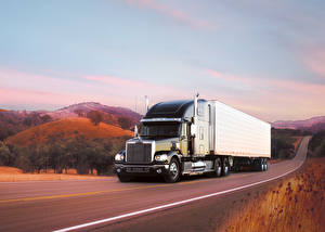 Фотография Грузовики Freightliner Trucks Автомобили