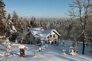 Фотографии Дома Чехия Карловарский край Города