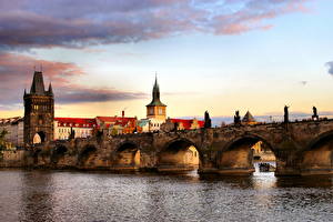 Картинки Чехия Прага Карлов мост Башня город