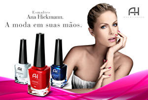 Обои для рабочего стола Ana Hickman Девушки