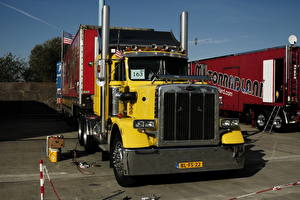 Фотографии Грузовики Петербилт