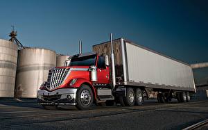 Фото Грузовики Интернешнл машина