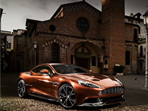 Фотография Aston Martin