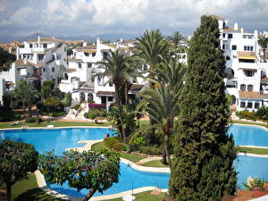 Обои Курорты Испания Бассейны Андалусия Марбелья Города