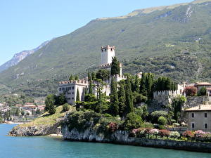 Фотографии Замок Италия Castle of Malcesine город