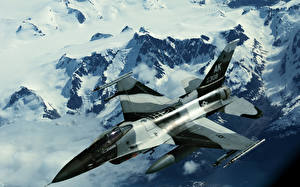 Фотографии Самолеты Истребители F-16 Fighting Falcon