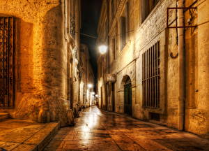 Фото Франция Лучи света Уличные фонари Ночь Montpellier Города