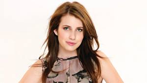 Картинка Эмма Робертс Смотрит Брюнетка Шатенки