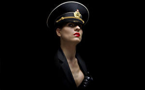 Фото Шляпы Взгляд девушка Армия