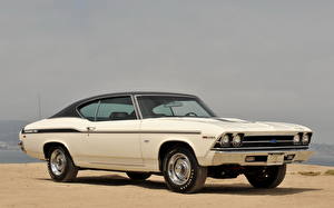 Фотография Chevrolet Белый машины