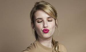 Обои Emma Roberts Лицо Красными губами Волос Русая