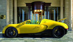 Обои для рабочего стола BUGATTI Желтые Сбоку Роскошные 2012 Veyron 16.4 Grand Sport Автомобили