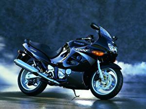 Фотографии Спортбайк Suzuki мотоцикл